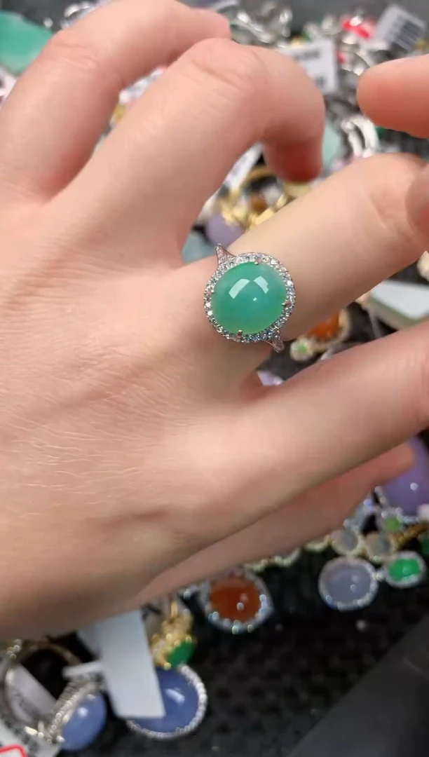 银S925镶嵌戒指翡翠888      6