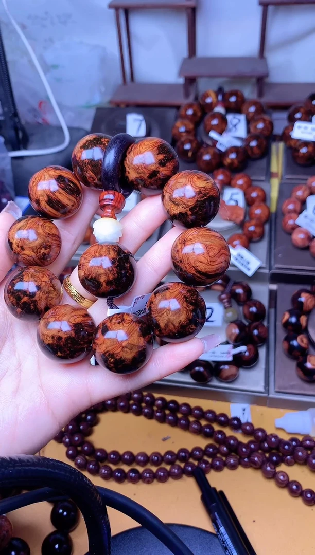 高货瘤疤紫油梨老料土埋料50