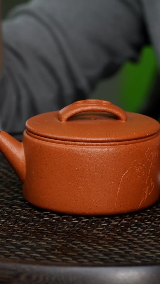 A*仔LR-0017汉瓦-红皮龙-150cc