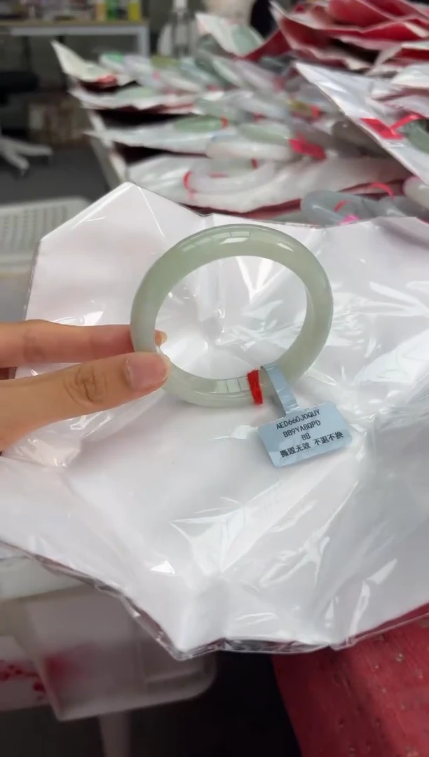 未镶嵌手镯翡翠翡翠手镯14