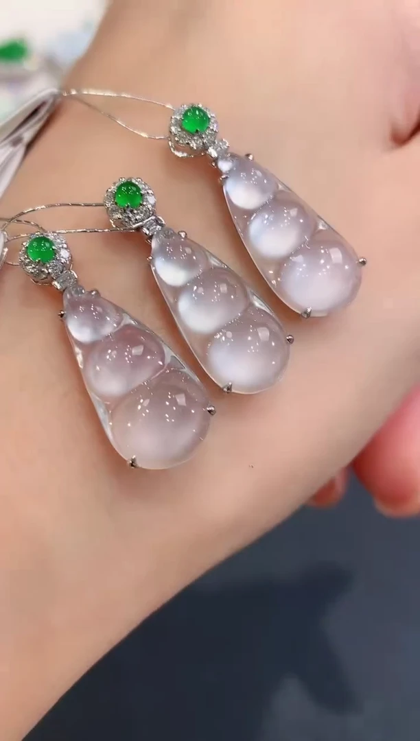 吊坠(不含链)18K金镶嵌翡翠q1多样性一件发货