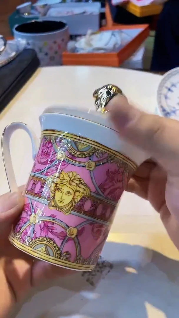 杯鸿辉家品牌瓷器，京东包邮！