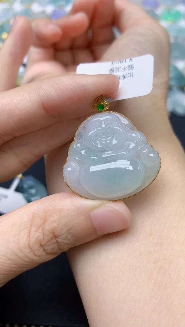 翡翠18K金镶嵌颈饰天然缅甸A货翡翠