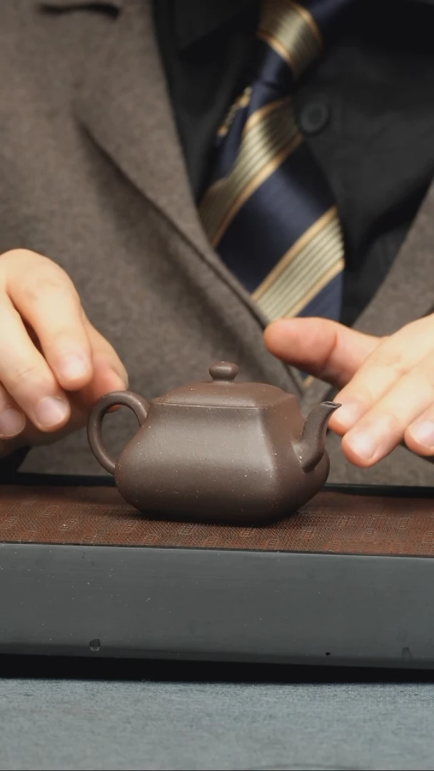 【闪购商品】紫砂茶壶五堂 风流宰相-鸣远