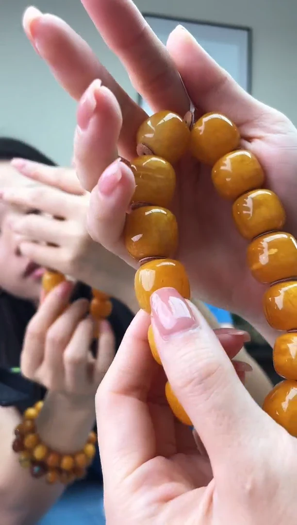 蜜蜡未镶嵌珠宝奇石T057.微瑕假一罚十多样性发其一