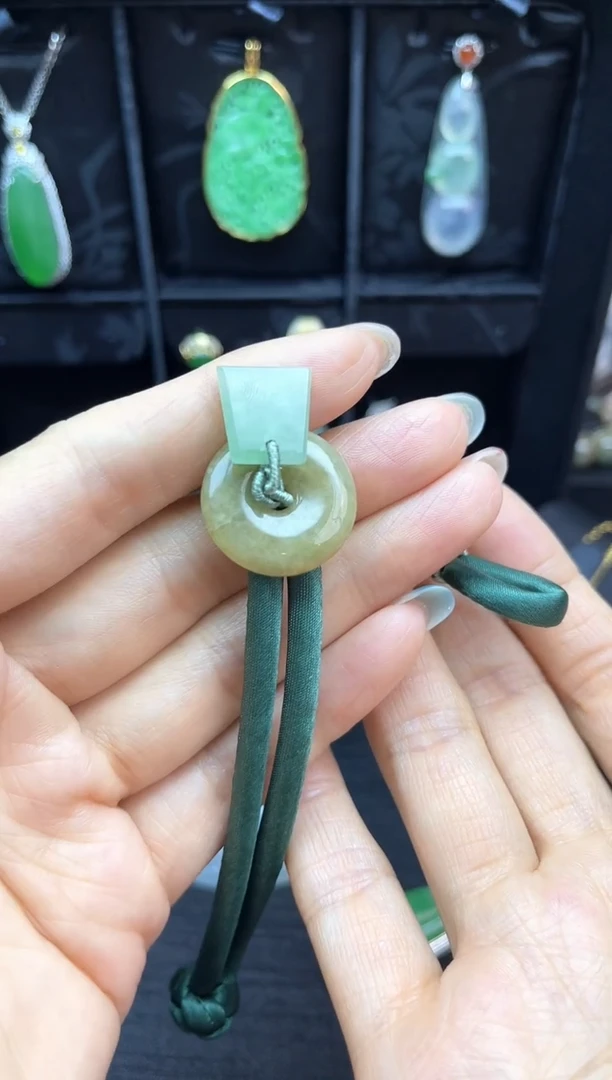 未镶嵌手链翡翠手链