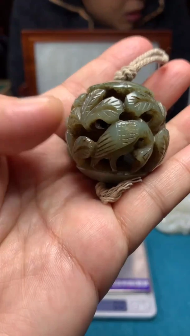 颈饰未镶嵌和田玉拍一发一