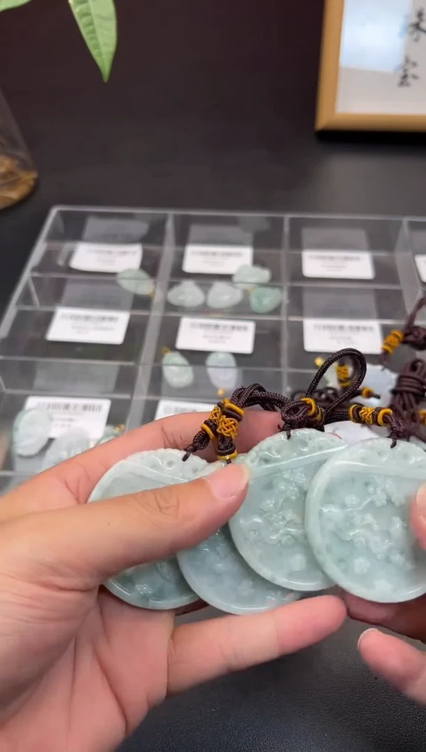 吊坠(不含链)未镶嵌翡翠093-多样性发一