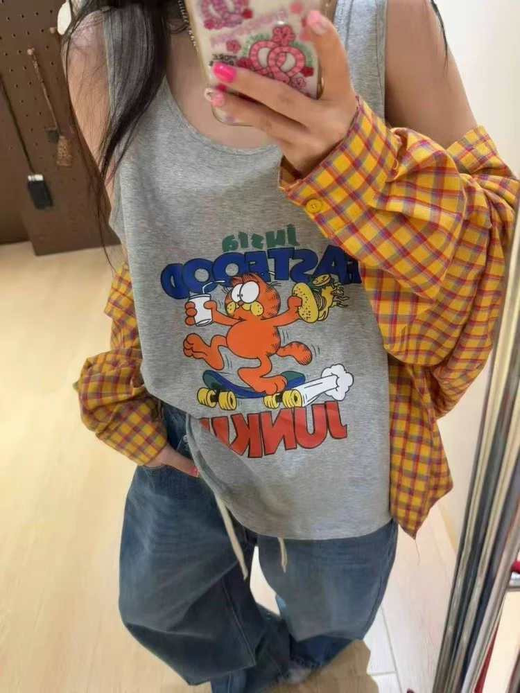 东room2025夏季新款宽松休闲百搭显瘦卡通动漫吊带背心上衣内搭潮