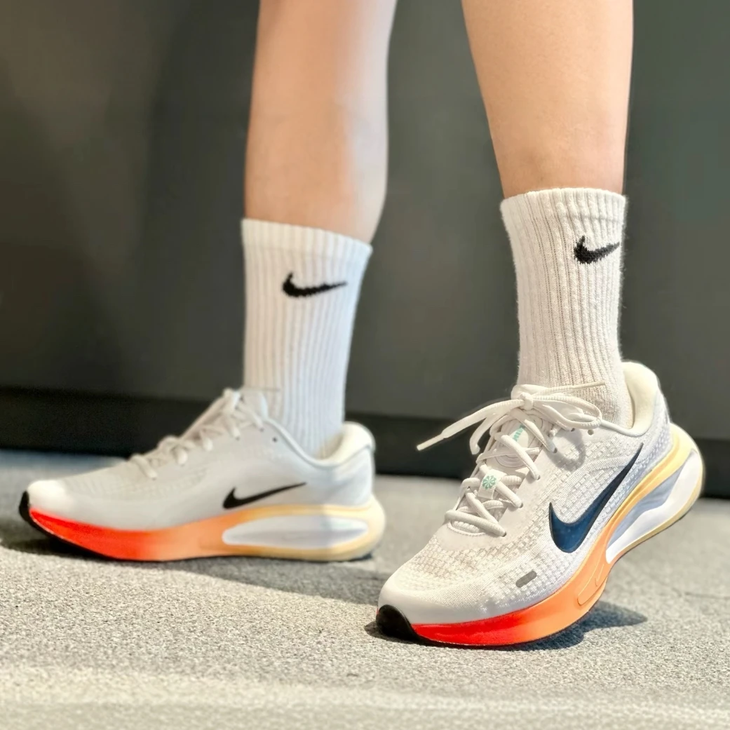 【滔搏补贴】耐克nike男鞋夏季软底减震运动透气跑步鞋IH7329-101