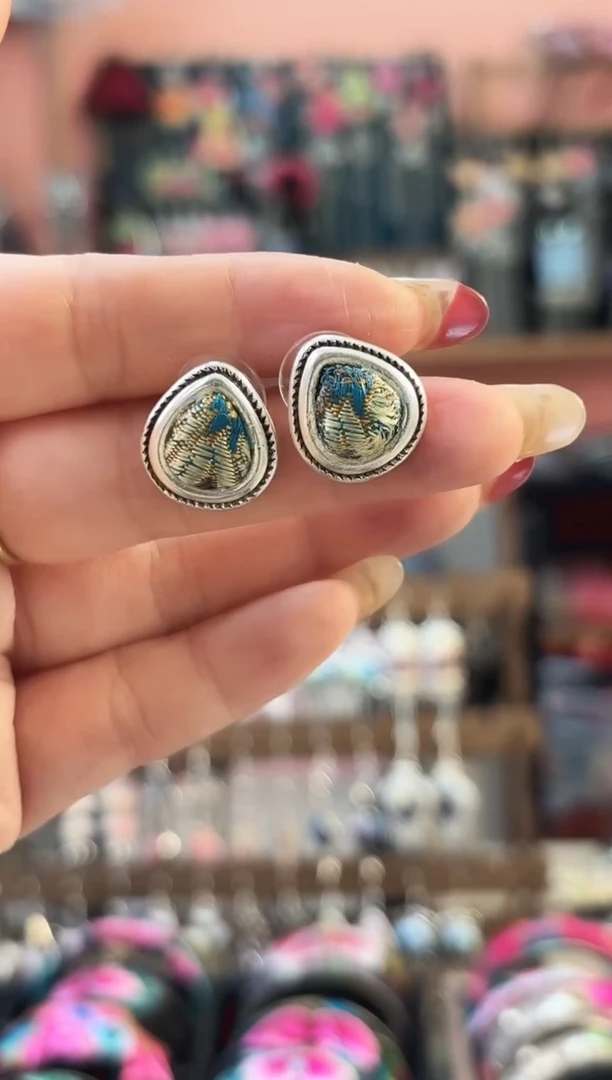 织绣艺枝独绣手工饰品182