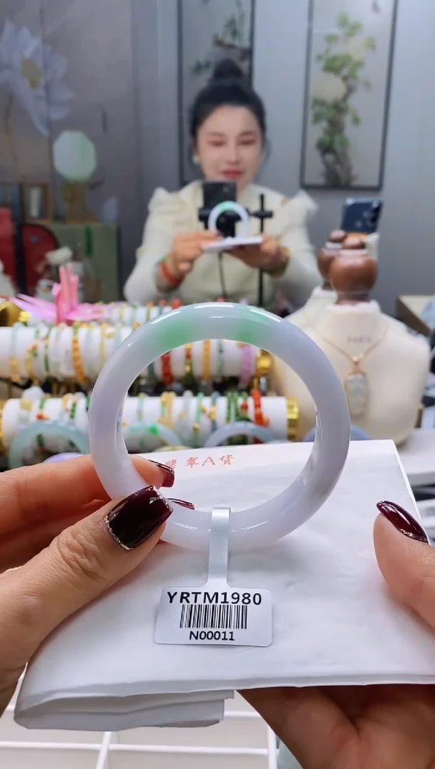 未镶嵌手镯翡翠29号57.8/13.0*9.1