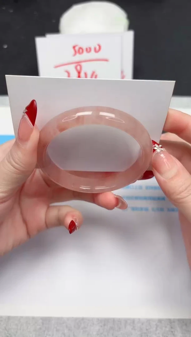 【闪购商品】石英质玉手镯未镶嵌100-57