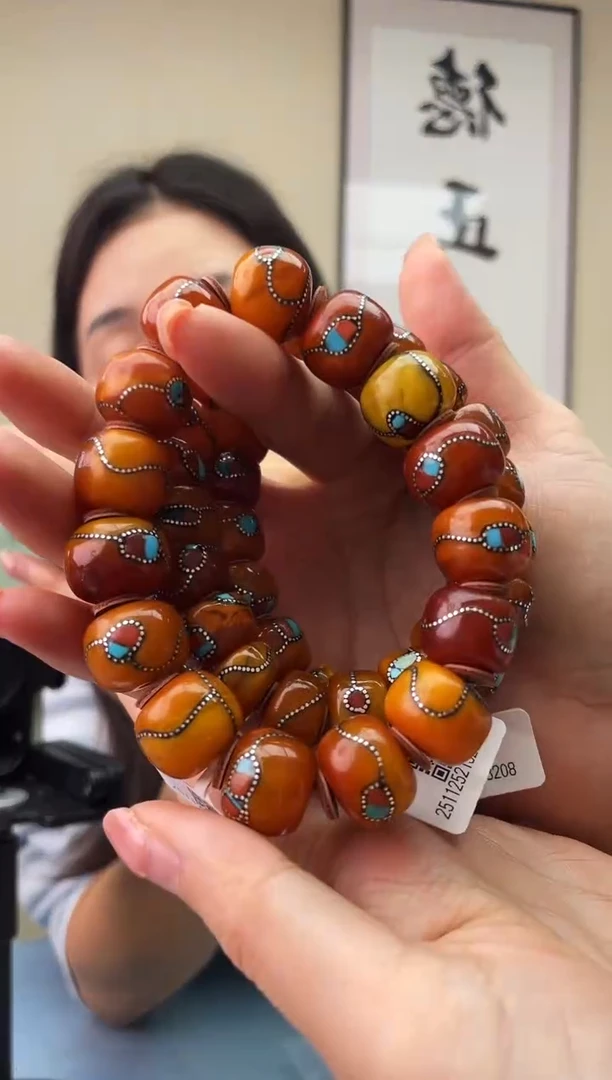 琥珀未镶嵌珠宝奇石T037 16假一罚十，多样性发一件