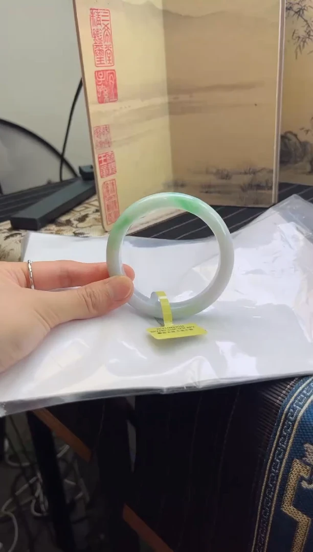 【闪购商品】翡翠手镯未镶嵌7翡翠手镯