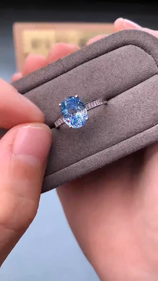 银S925镶嵌戒指海蓝宝石1111