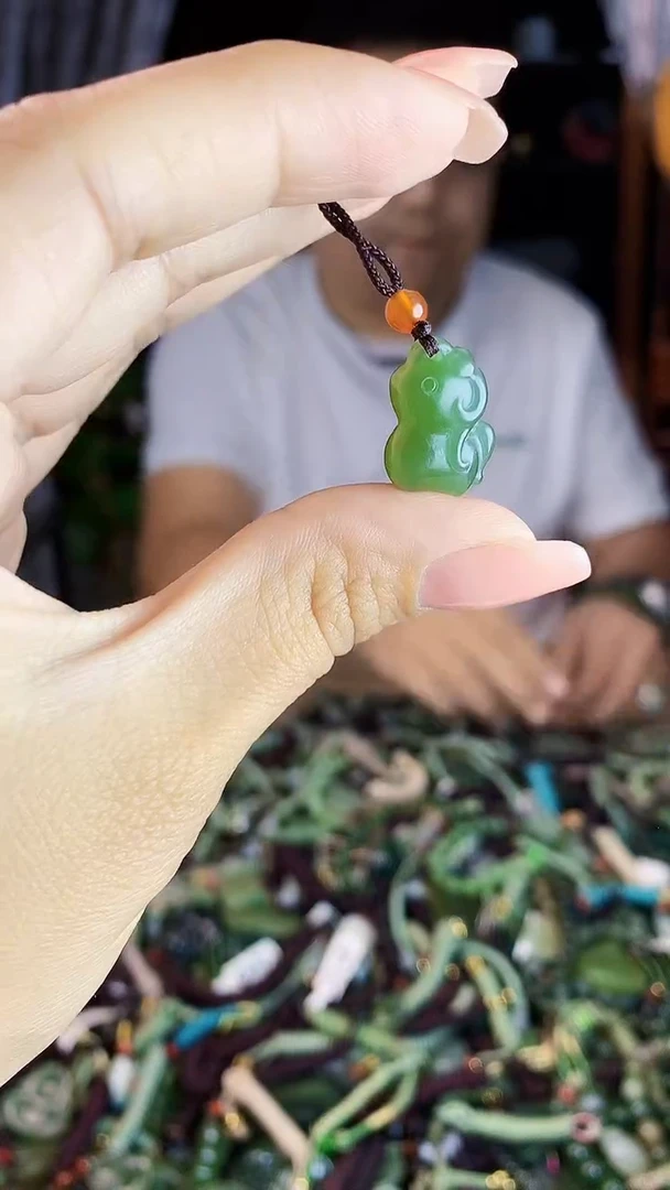 未镶嵌和田玉挂件多样性发货拍一发一