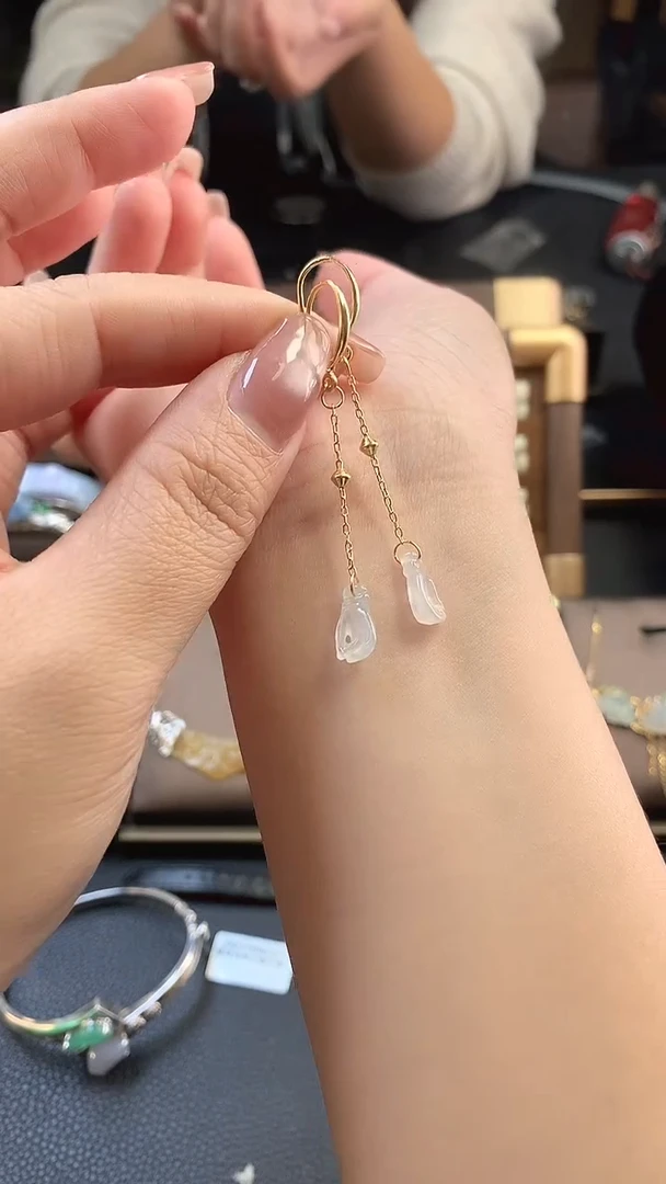 颈饰银S925镶嵌翡翠10393