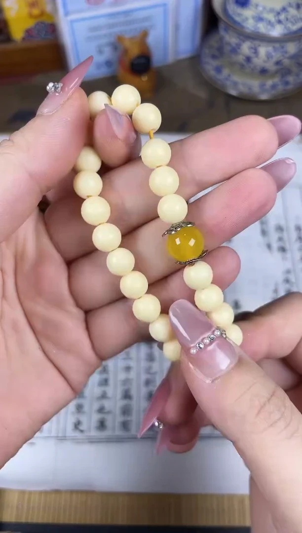 非洲檀香手串/手链菩提木质玉石手串/多发性其一/不带盒子