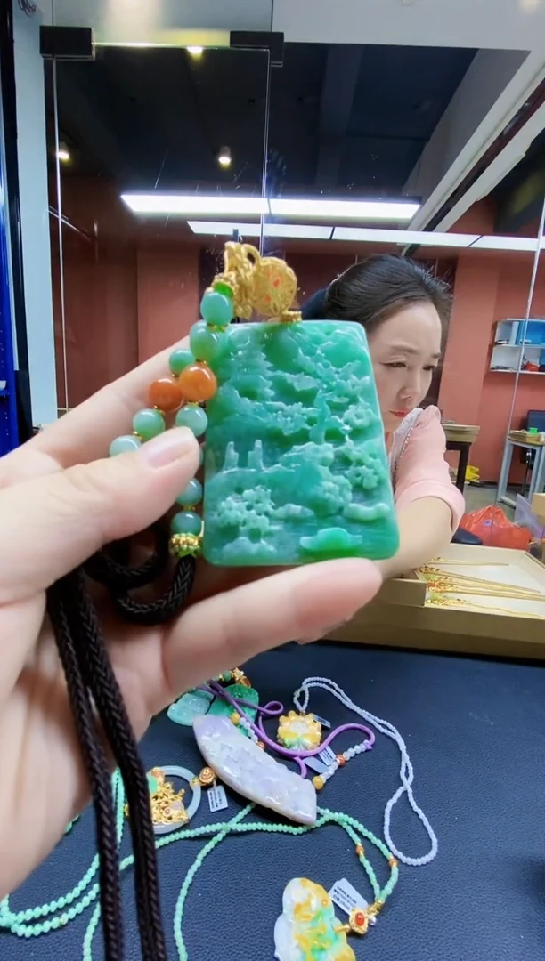 颈饰未镶嵌翡翠翡翠吊坠