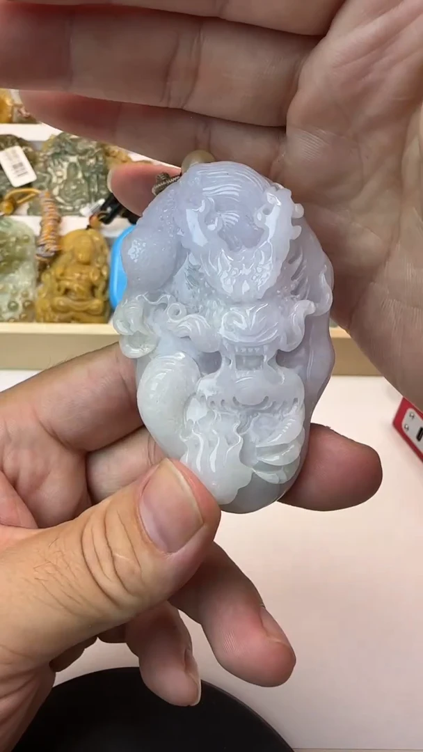 颈饰未镶嵌翡翠枫*晚天然翡翠