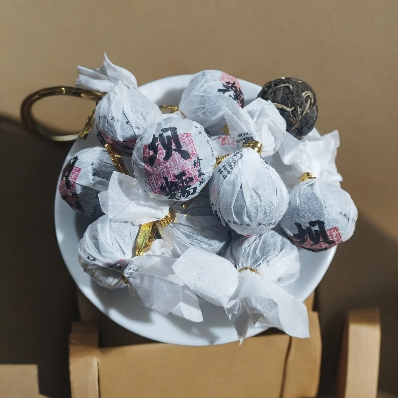 云南普洱生茶 2025年   坝糯藤条手工龙珠】320g