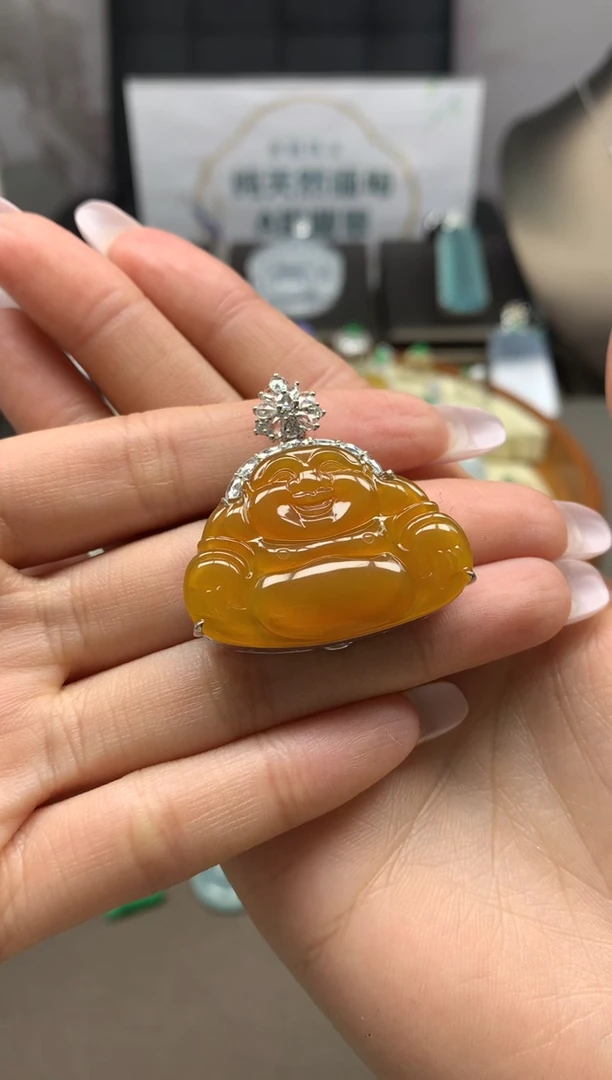 【闪购商品】翡翠吊坠(不含链)18K金镶嵌挂件