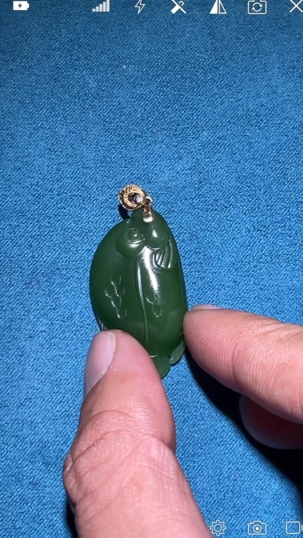 【闪购商品】和田玉XT·-·18K金镶嵌鱼吊坠