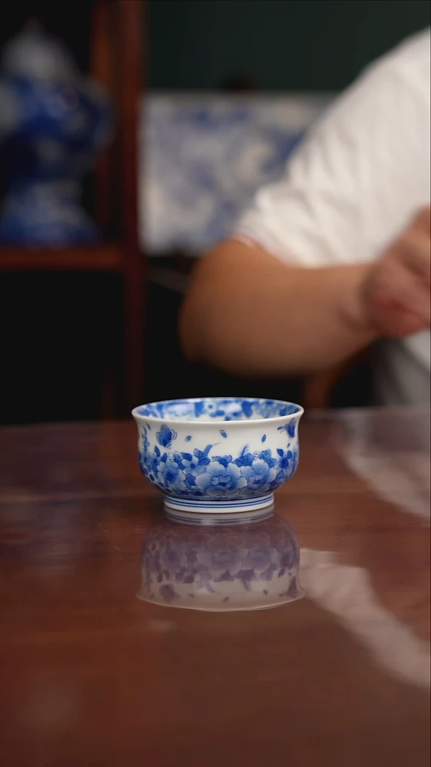 晓月窑青花蝶恋花
