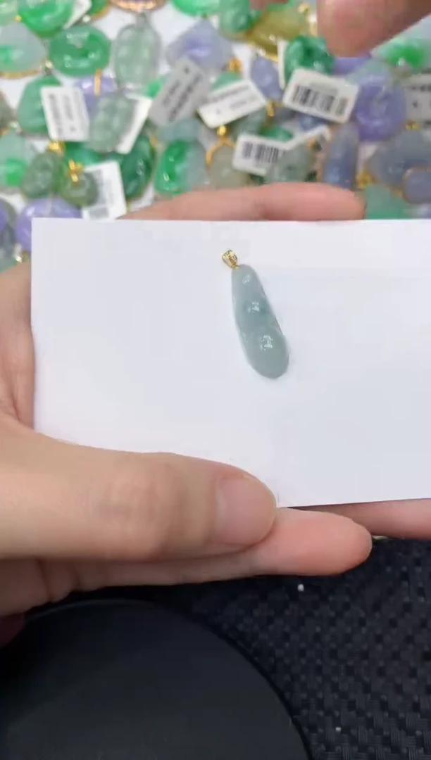 【闪购商品】翡翠颈饰18K金镶嵌11111111111