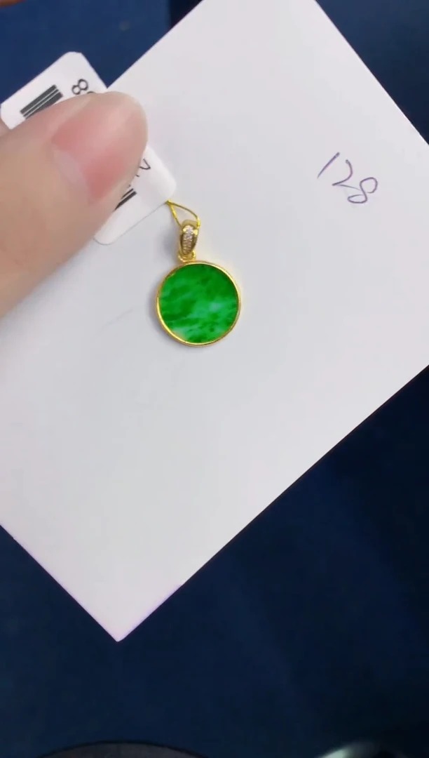 颈饰未镶嵌翡翠天然翡翠缅甸A货