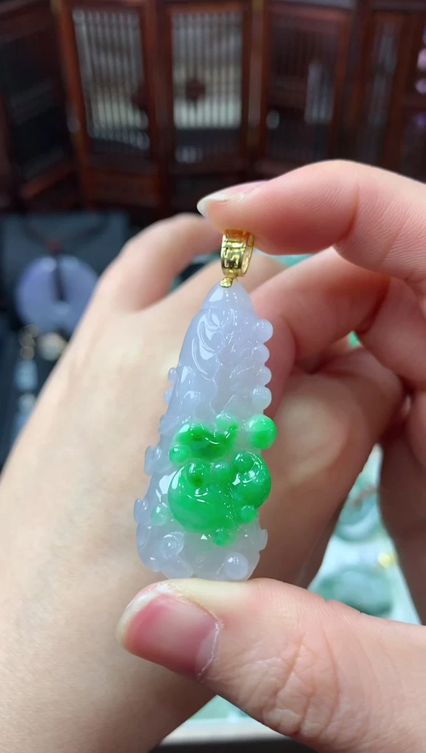 【闪购商品】翡翠吊坠(不含链)18K金镶嵌挂件