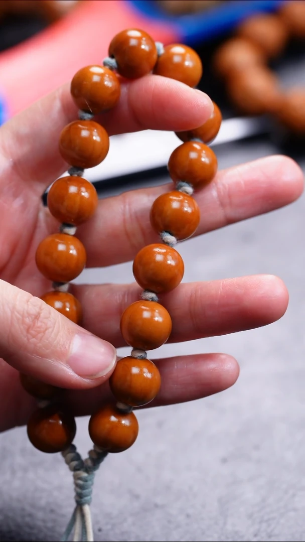 【闪购商品】橄榄核吊坠橄榄核