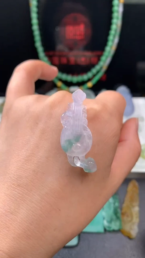 未镶嵌定制翡翠