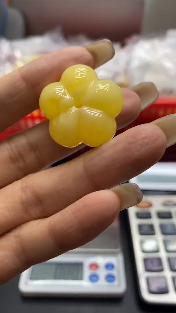 琥珀未镶嵌珠宝奇石2759