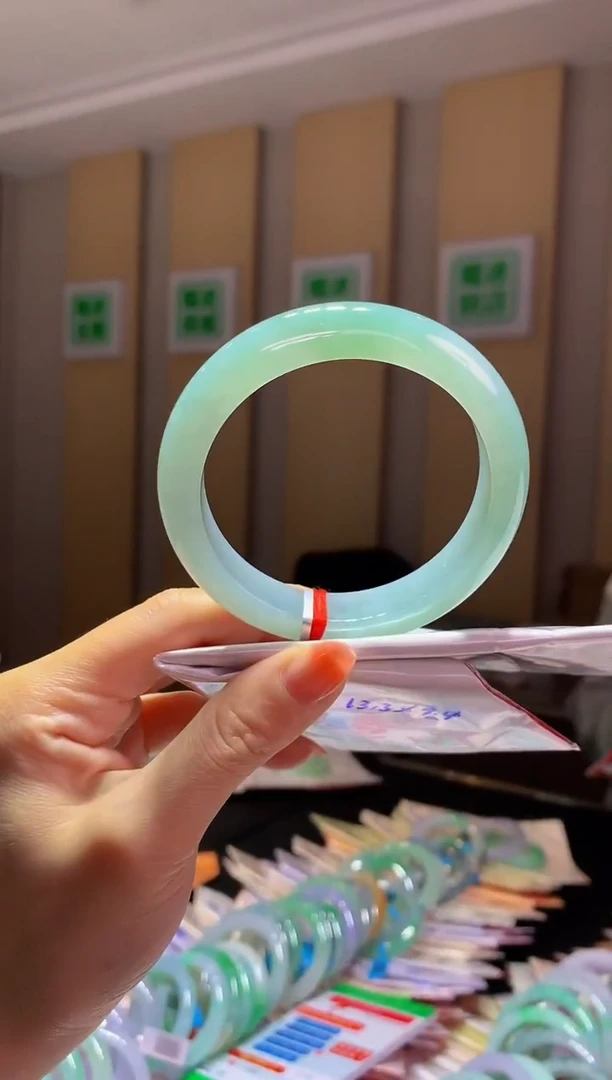 未镶嵌手镯翡翠-Q999 圈口59