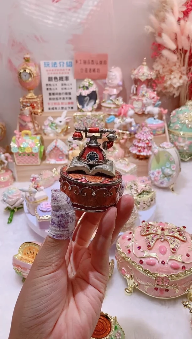 珐琅彩首饰盒摆件