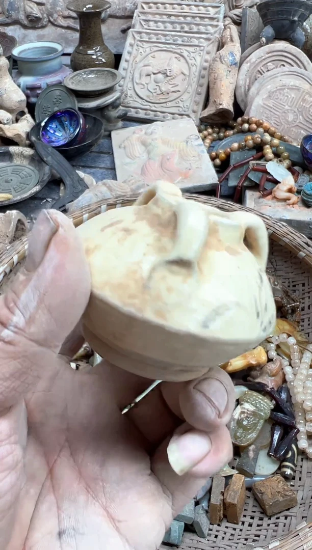 瓷片是**阿瓷器瓷器瓷器瓷器
