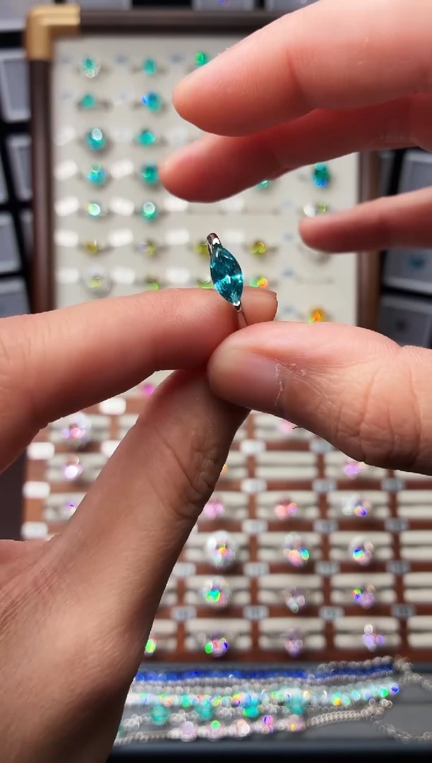 银S925镶嵌戒指碧玺1