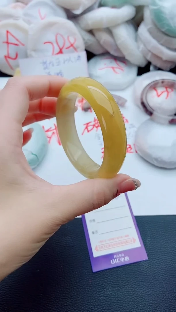 石英质玉手镯未镶嵌H128-57-58