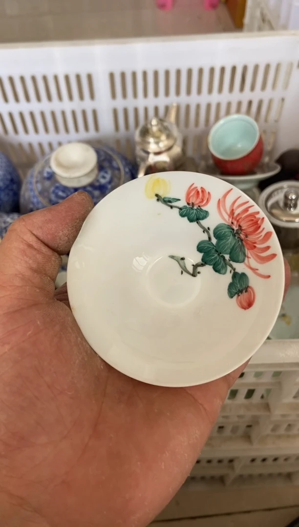 杯无运费险有瑕疵的摄影的产品有使用过的痕迹有点脏介意勿拍
