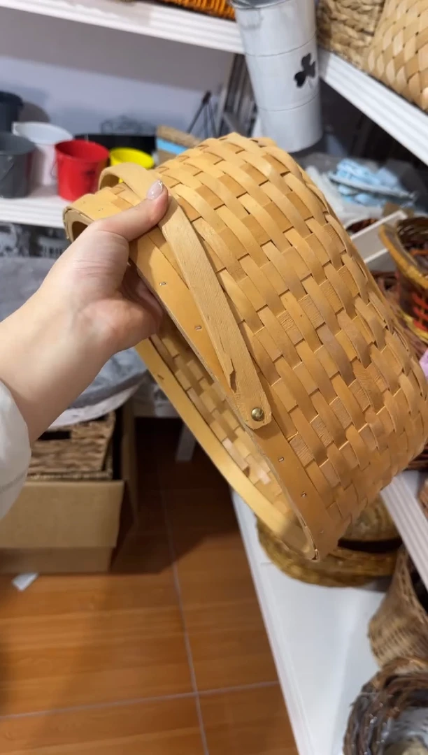 水杉木大号椭圆手提篮 把手有瑕疵