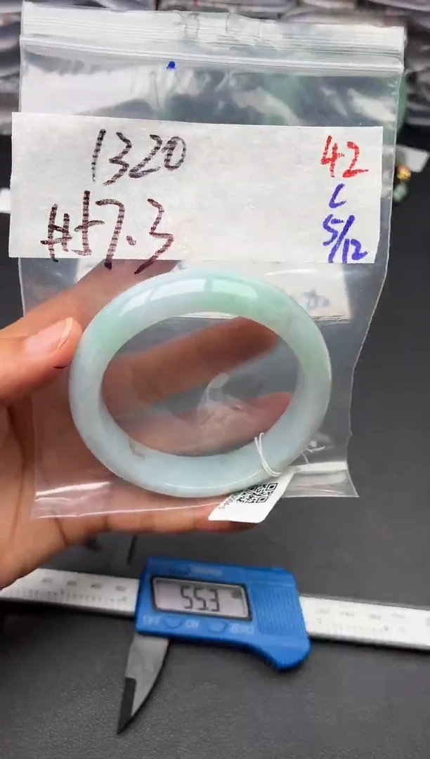 未镶嵌定制翡翠毛货需精细抛光多样性发1件42