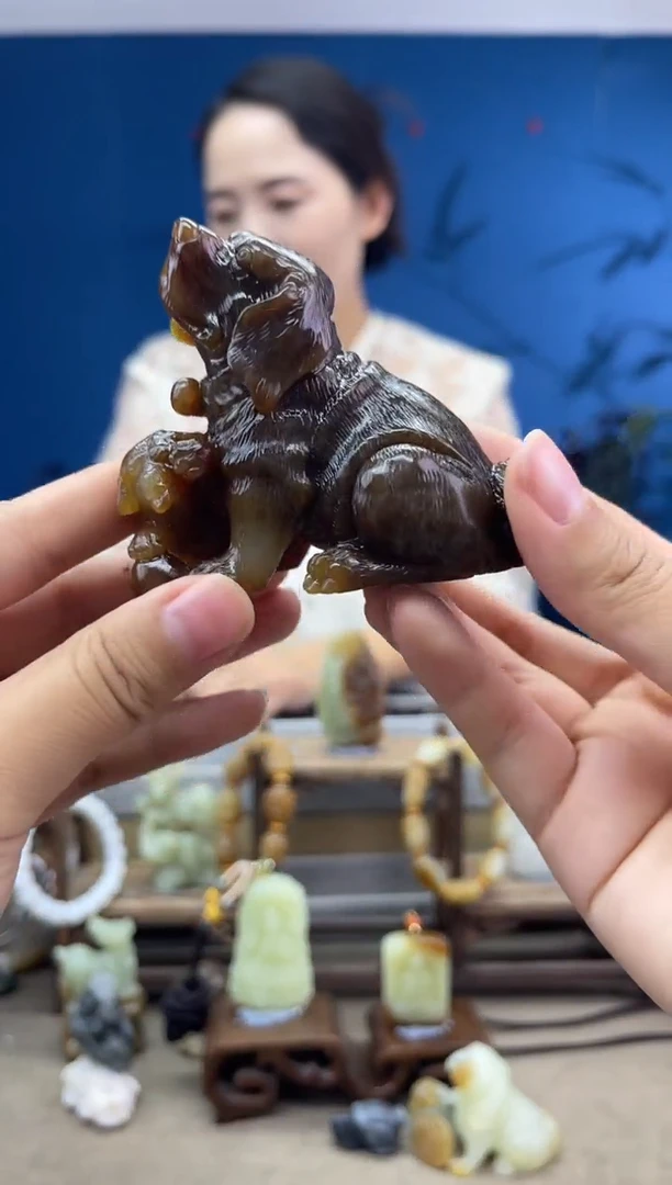 和田玉未镶嵌颈饰1