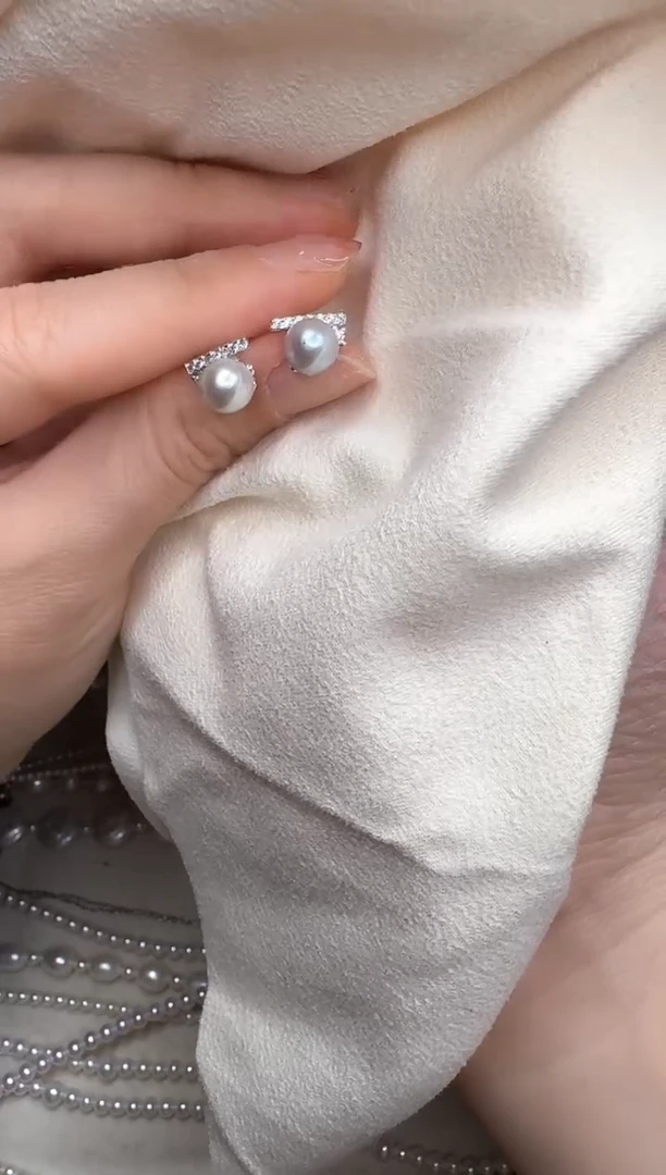 【闪购商品】海水珍珠耳饰银S925镶嵌4号极光真多麻平衡木耳钉