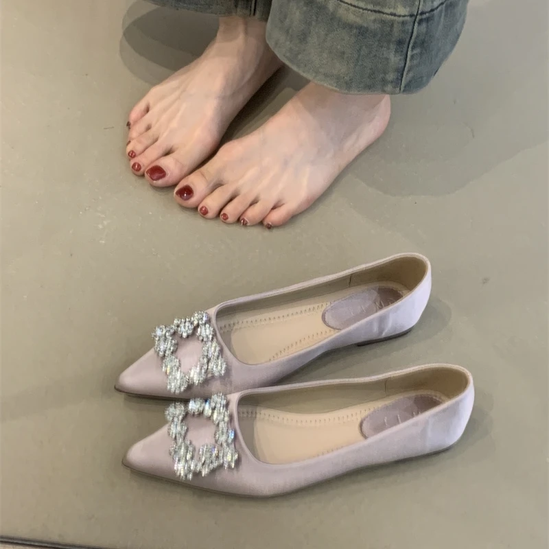 GL-6902-2法式气质单鞋女温柔仙女绸缎优雅尖头水钻浅口平底瓢鞋