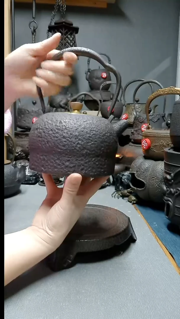 铸铁无涂层手工壶素壶