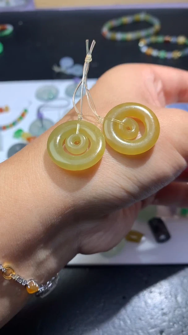 未镶嵌定制翡翠毛货