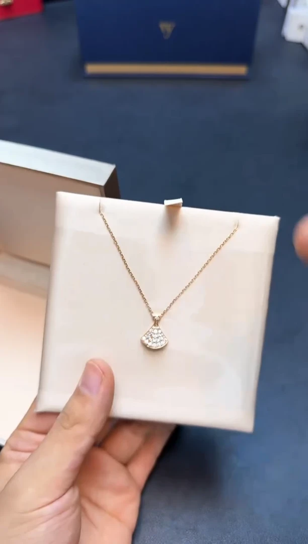 瓷片全新正品一件不留@@WE1386