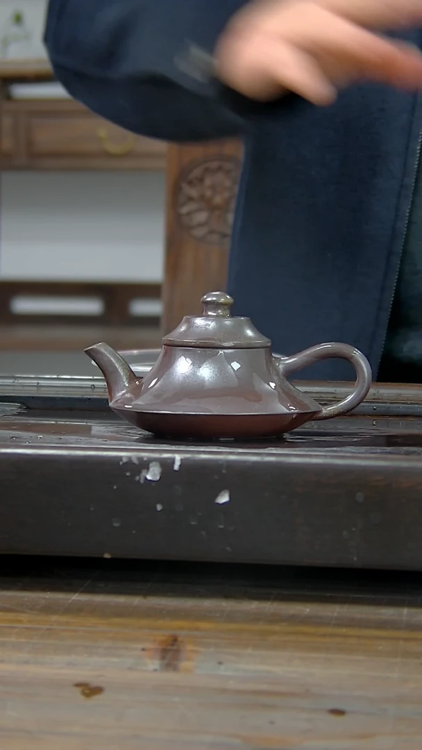 【闪购商品】贵台龙窑柴烧茶壶279